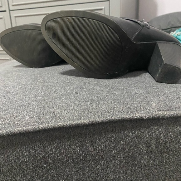 Womens black heel booties - Picture 5 of 7